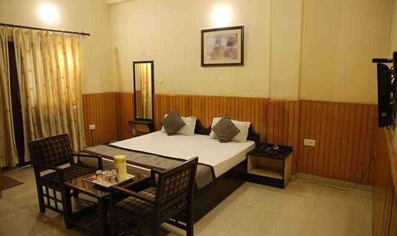 Fabhotel Corbett Inn Rudrapur المظهر الخارجي الصورة