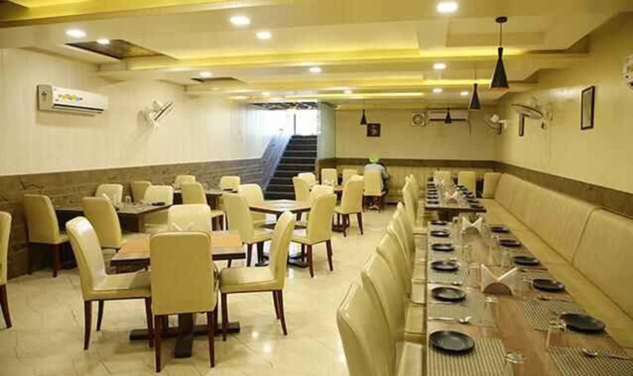 Fabhotel Corbett Inn Rudrapur المظهر الخارجي الصورة